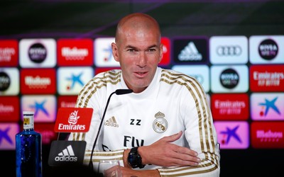 球探体育动态-佩德里这球风太稳健了